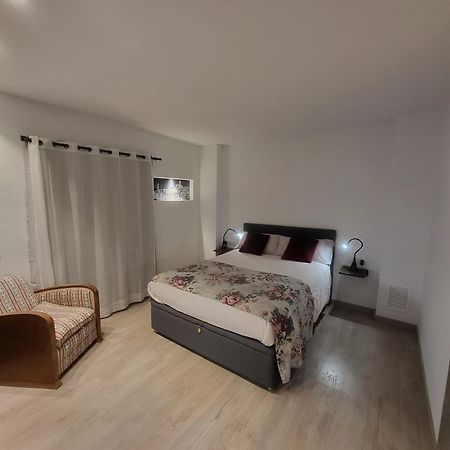 Turistic Girona - Piso De 1, 2 O 3 Habitaciones 외부 사진
