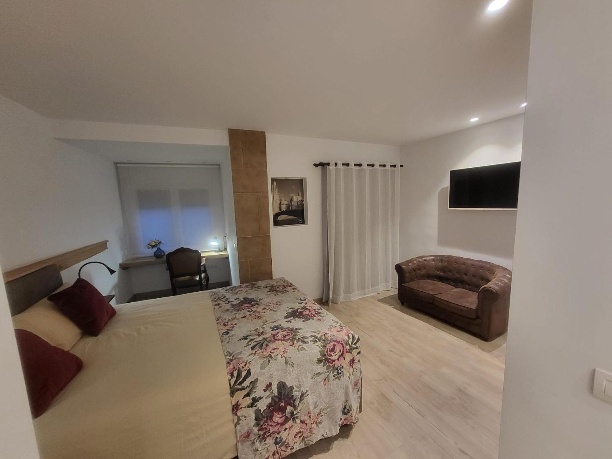 Turistic Girona - Piso De 1, 2 O 3 Habitaciones 외부 사진
