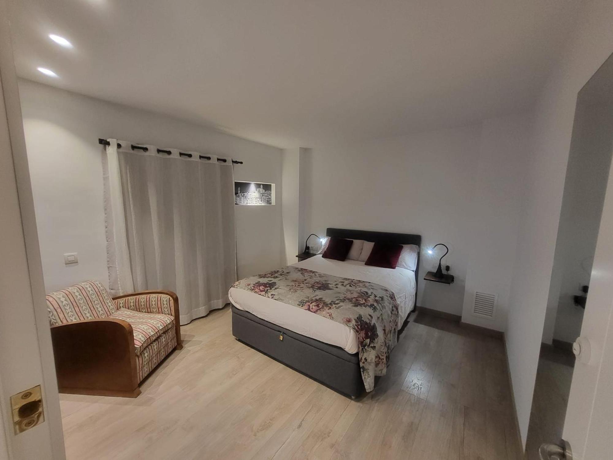 Turistic Girona - Piso De 1, 2 O 3 Habitaciones 외부 사진